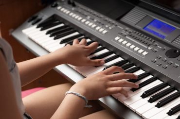 Keyboard spielen - das Hobby für Fingerakrobaten