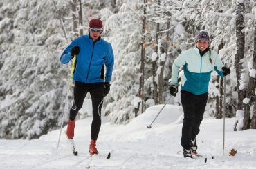 Gleiten durch die Winterlandschaft: Die Magie des Skilanglaufs