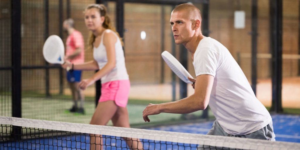 Padel Tennis, eine Fusion von Tennis und Squash als Hobby