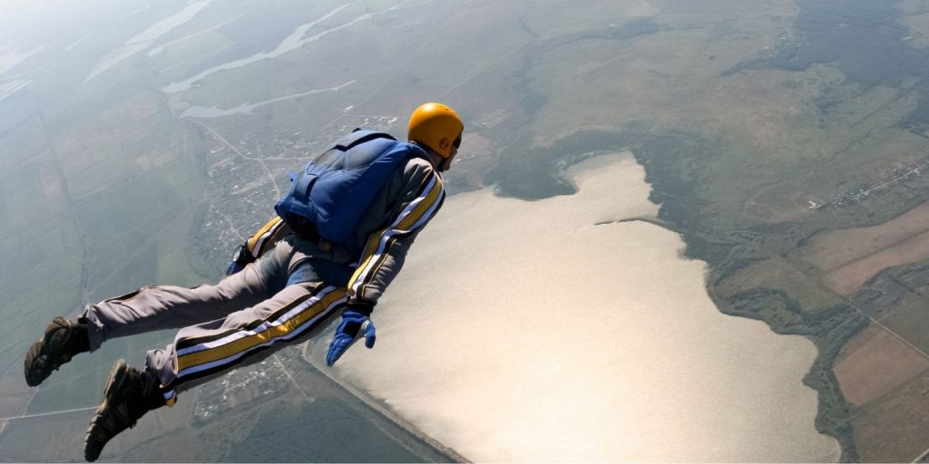 Adlerblick und Nervenkitzel: Fallschirmspringen als Hobby