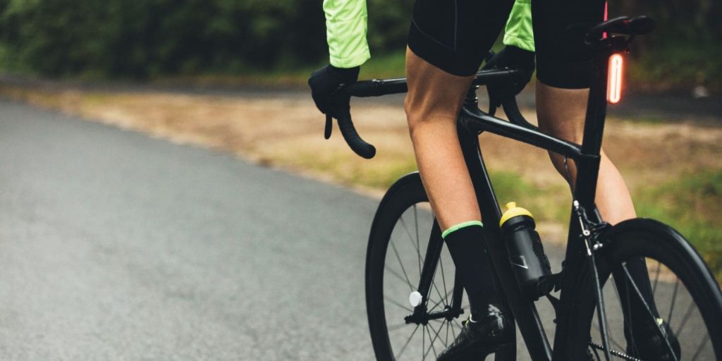 Auf schmalen Reifen: Rennradfahren als Fitness und Freizeitspaß