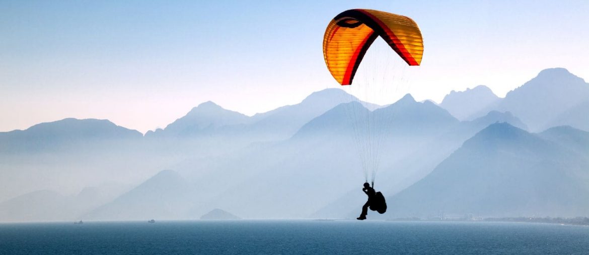 Schweben wie ein Vogel: Paragliding als Hobby